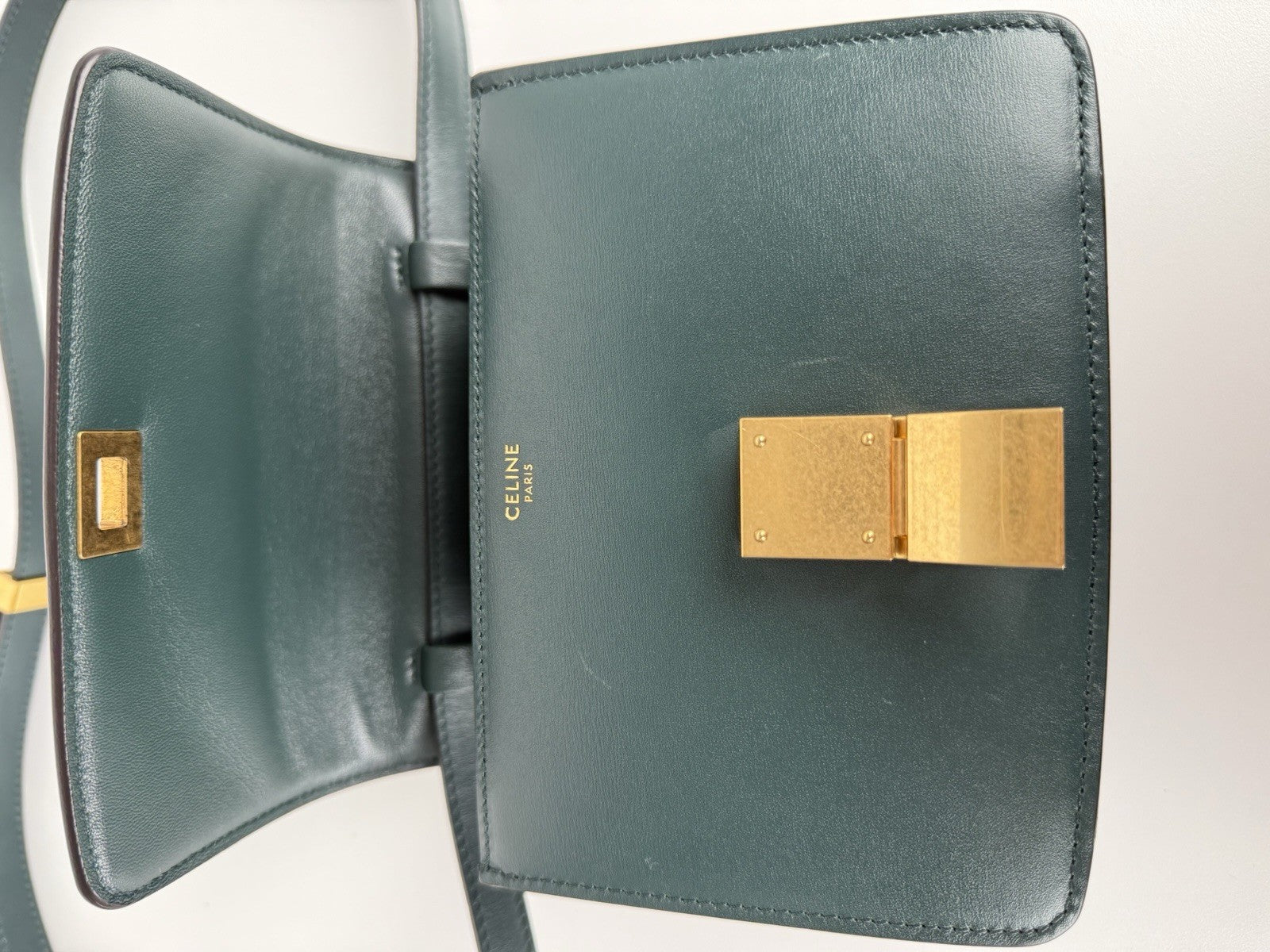 Celine Classic Box Shoulder Bag Medium Dark Green Leather