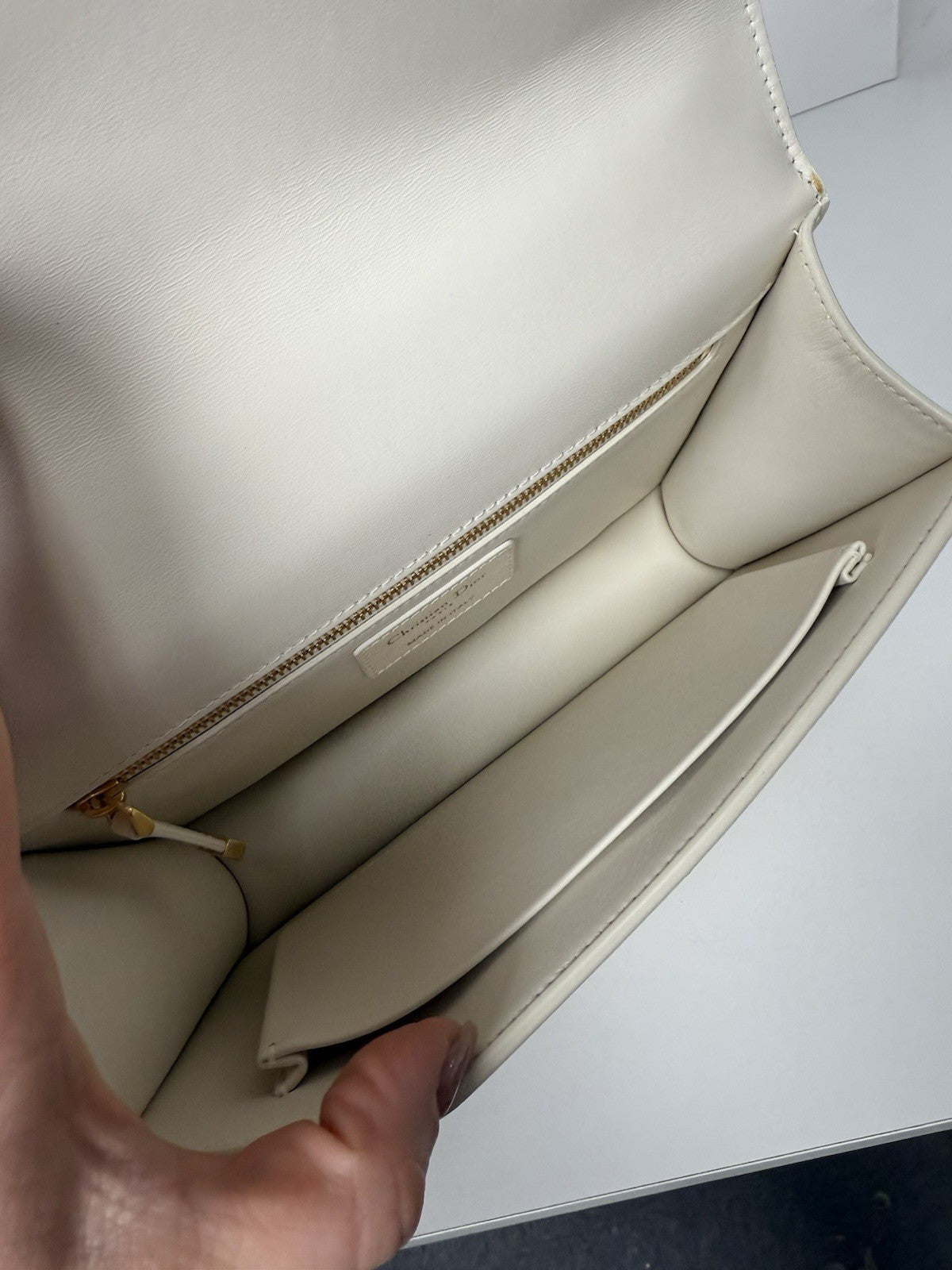 Dior White Leather 30 Montaigne Shoulder Bag