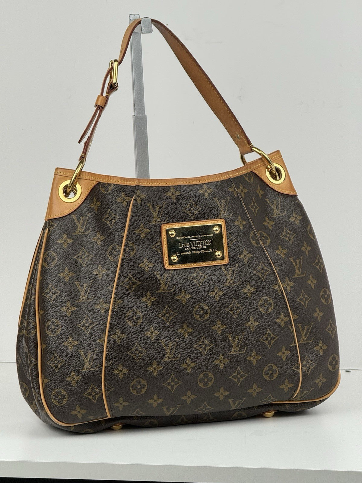 Louis Vuitton Galliera Handbag Monogram Canvas PM Bag