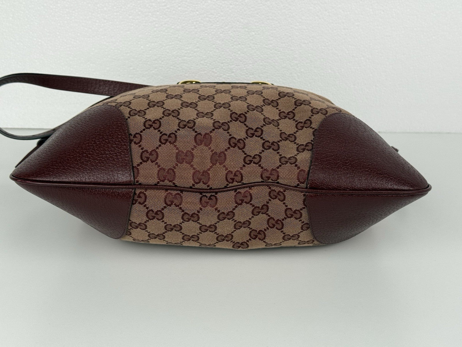 Gucci  Horsebit Burgundy Canvas Drawstring Shoulder Bag Canvas