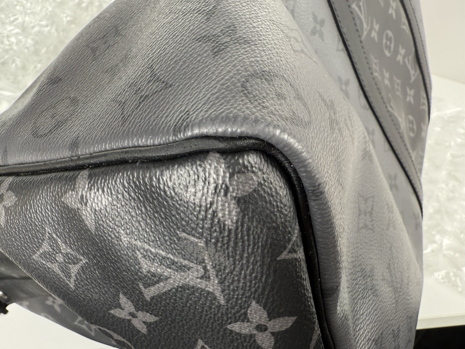 Louis Vuitton Duffle Bag M Monogram Eclipse Keepall Canvas Black/Gray Size 50