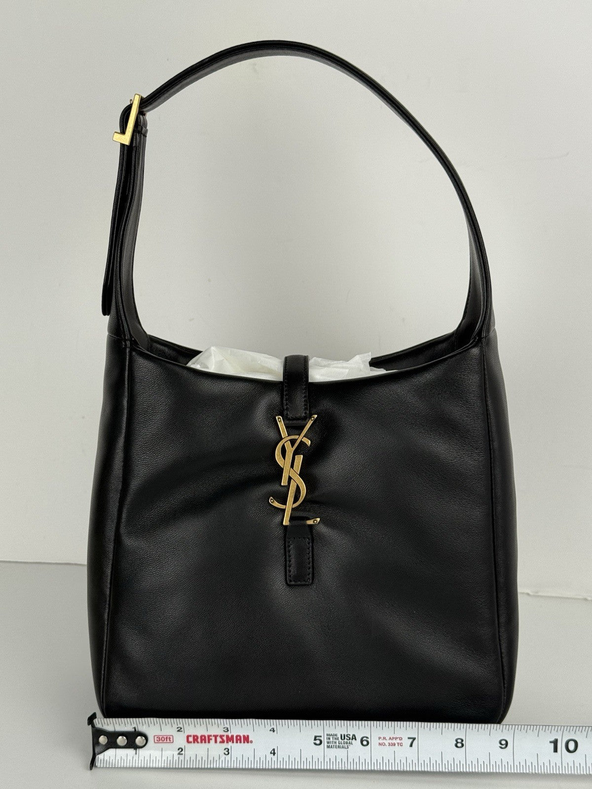 Saint Laurent Black Smooth Calfskin Le 5 a 7 Hobo