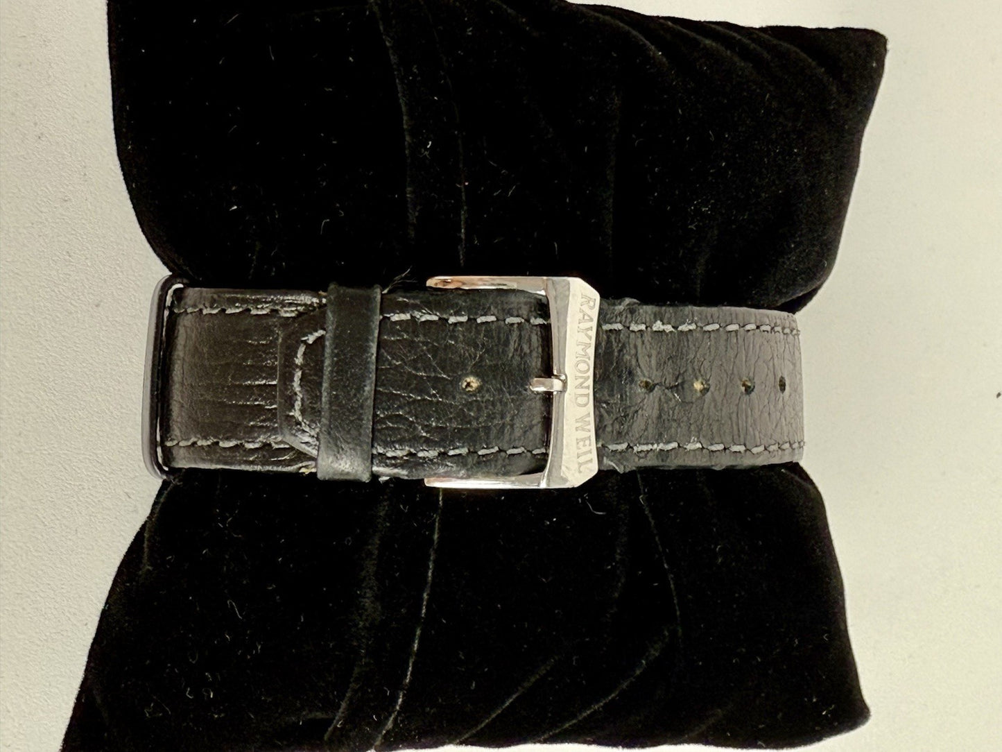 Raymond Weil - Tango Chronograph 4881 With Black Leather Strap 37 MM