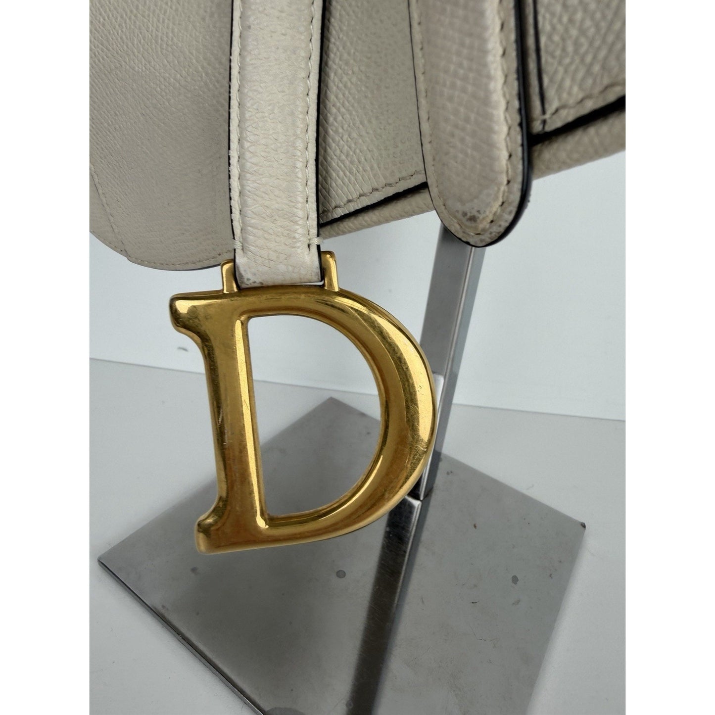 Christian Dior Saddle Bag in Latte Grained Calfskin Leather 2019 B-4