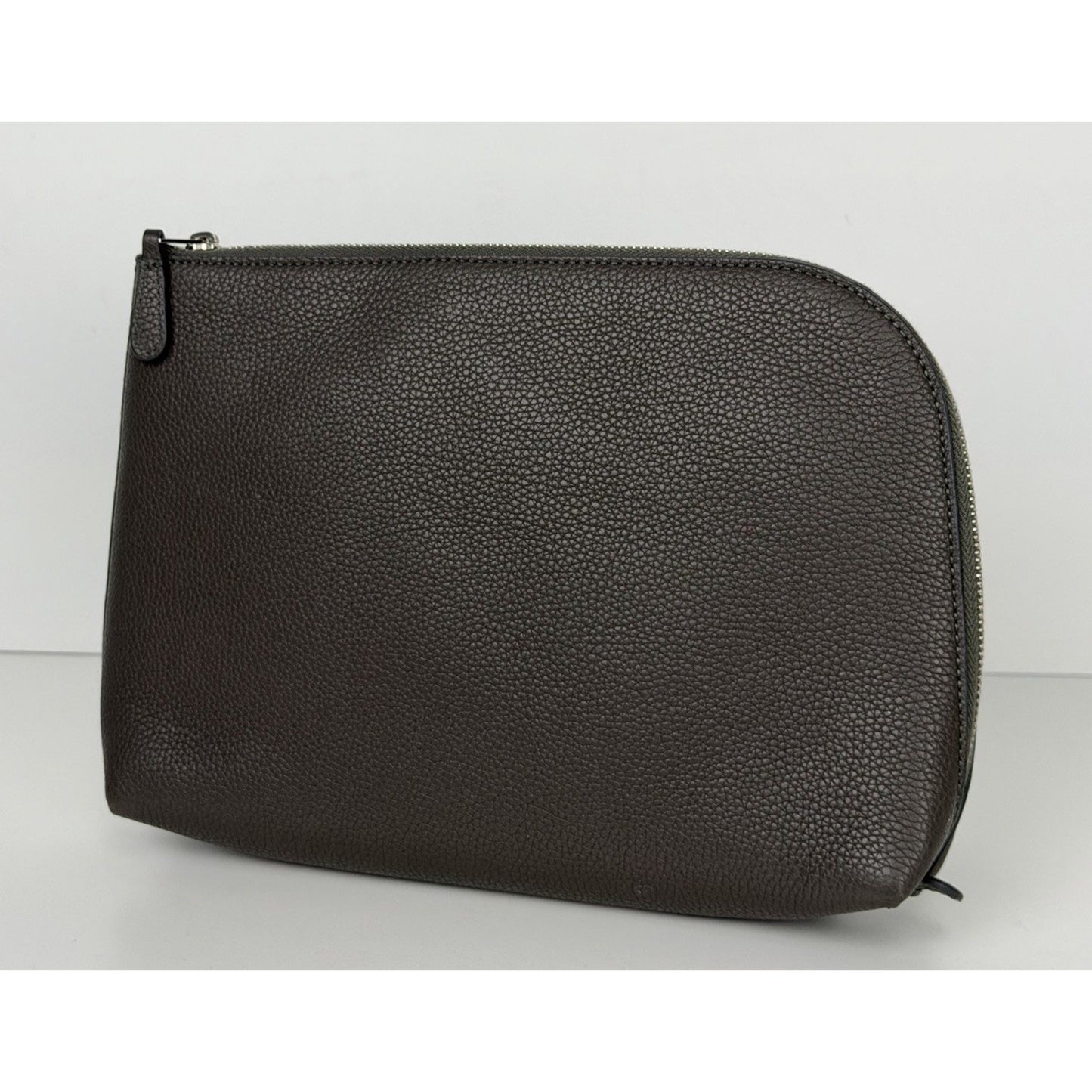 The Row Agnes Pebbled Leather Medium Zip Clutch in Grey S04