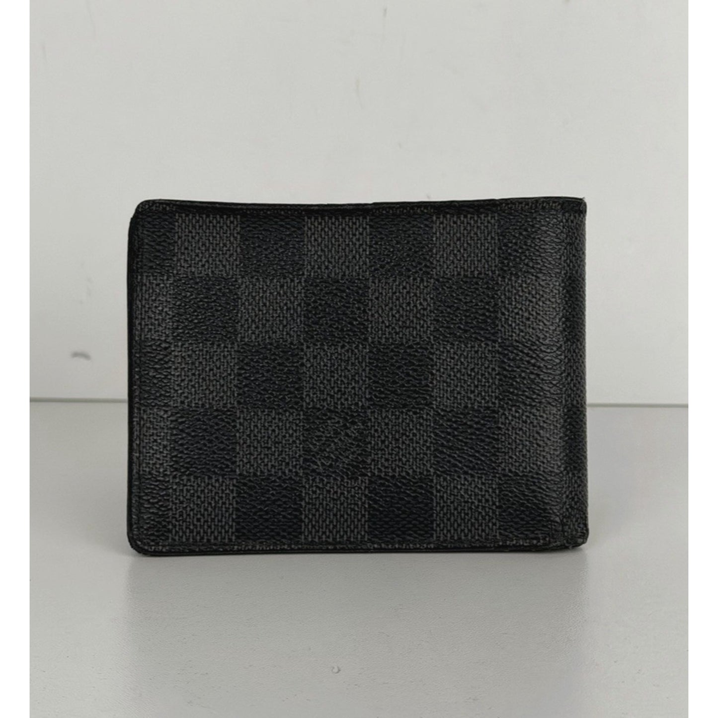 Louis Vuitton Bifold Multiple Wallet in Damier Graphite Canvas 2010