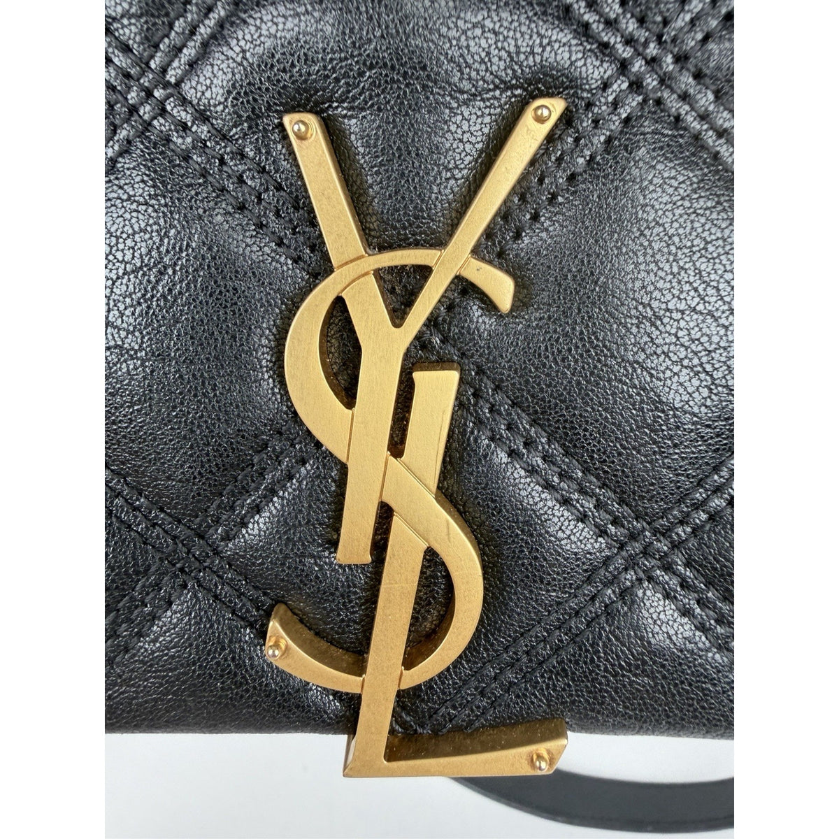 Yves Saint Laurent Becky Medium Shoulder Bag in Black Quilted Leather S-13