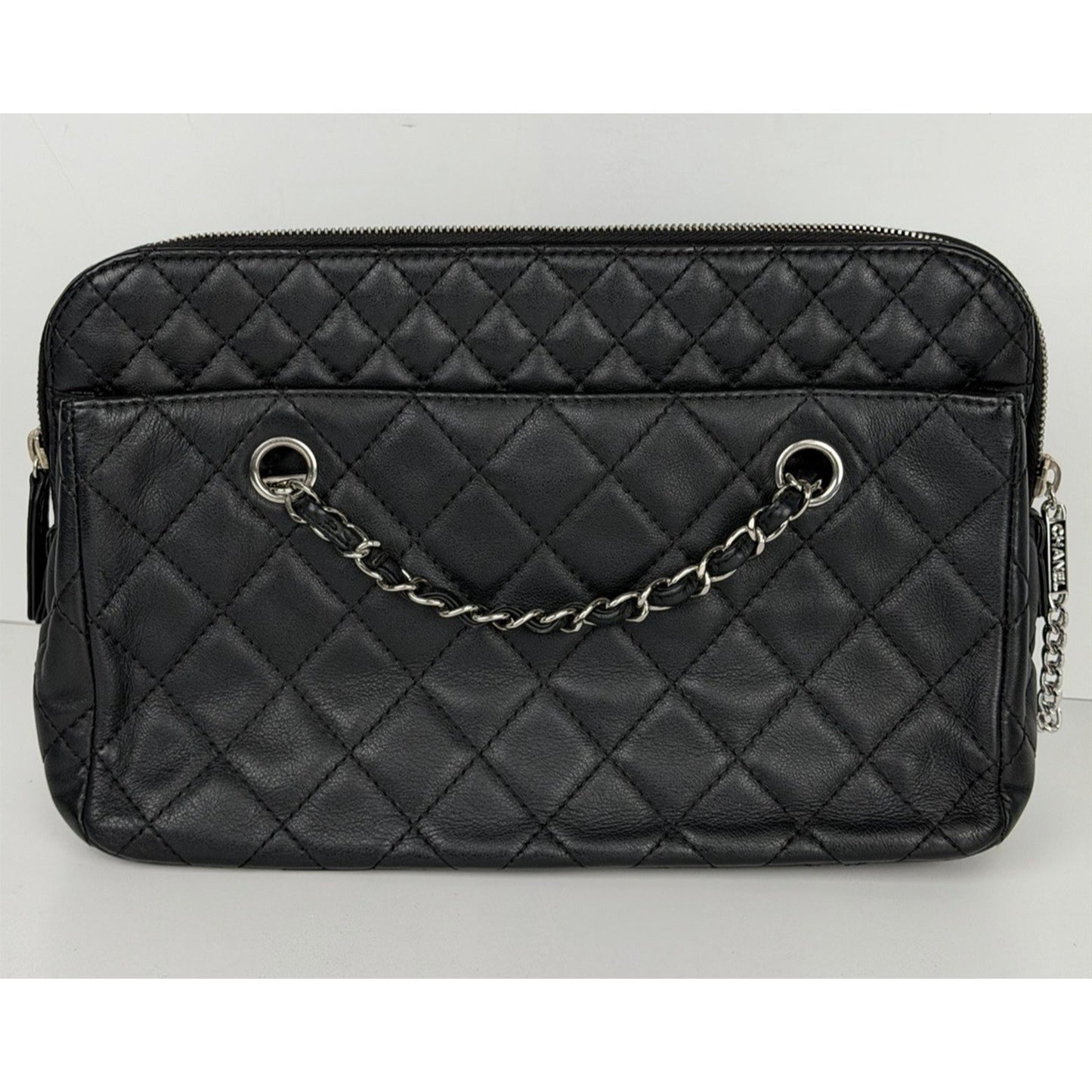 Chanel In The Business Camera Bag Quilted Leather & Silver-Tone Hardware 2011 D8