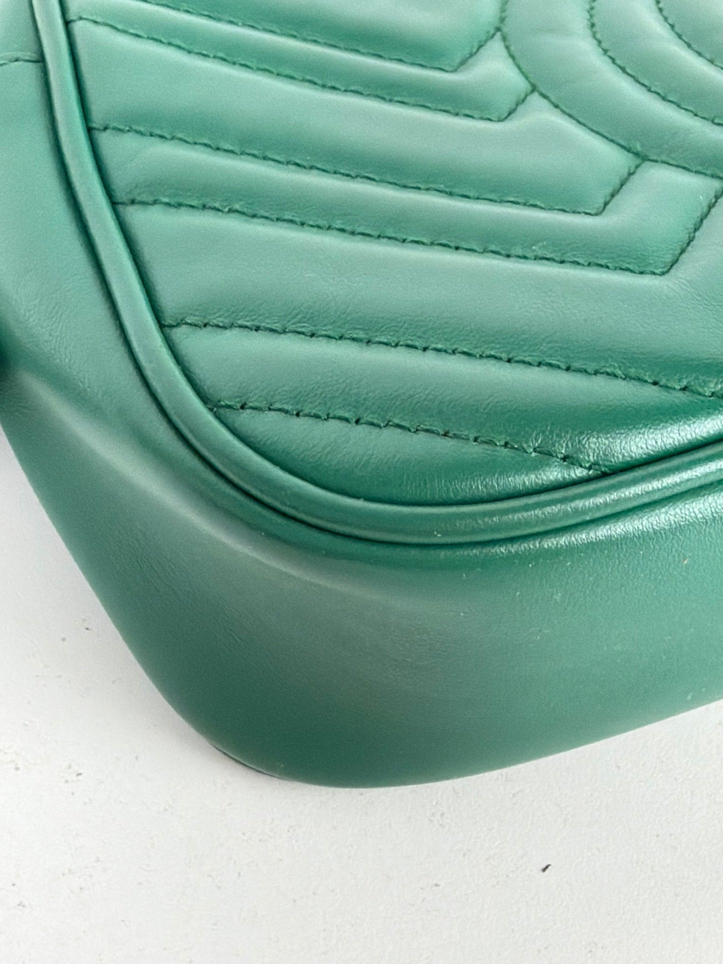 Gucci GG Marmont Shoulder Bag Small in Green Quilted Leather Y-20