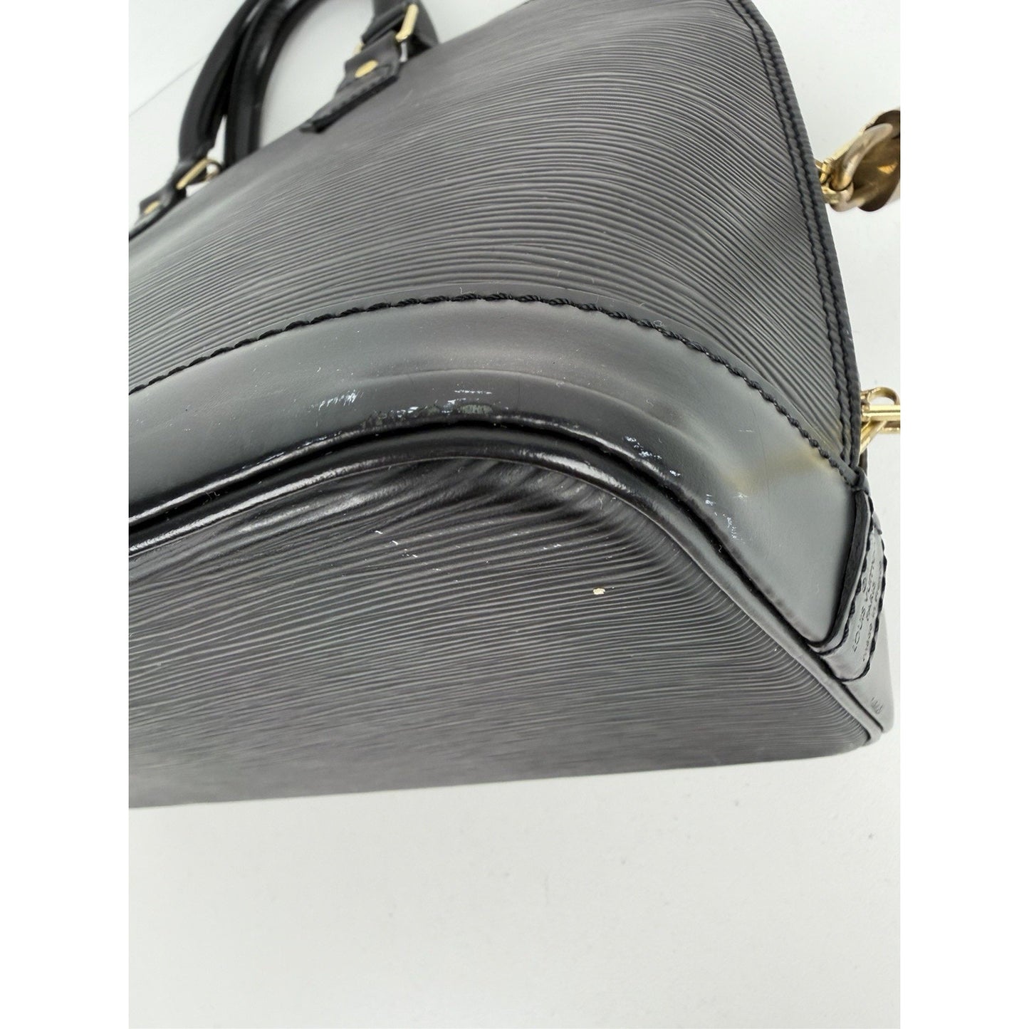 Louis Vuitton Alma PM Top Handle Bag Vintage in Black Epi Leather 2000 S-04
