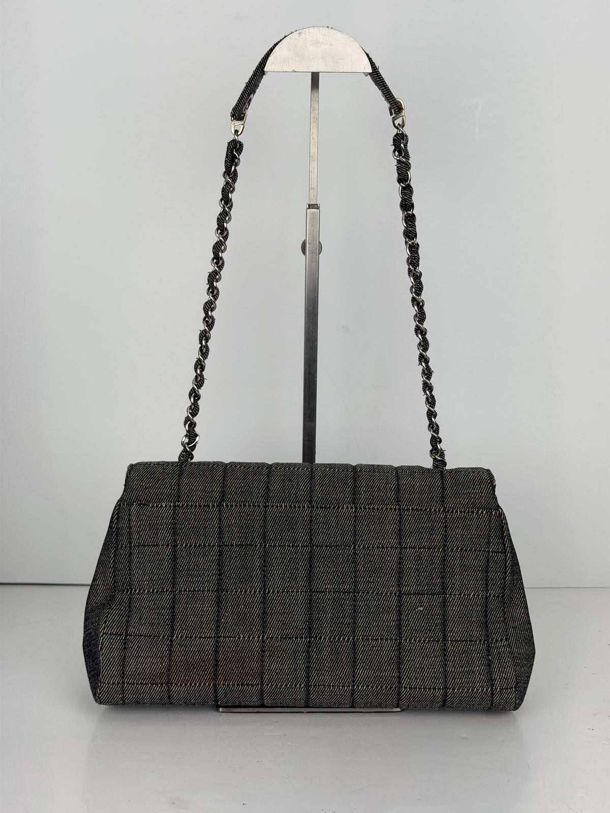 Chanel Chocolate Bar Flap Shoulder Bag Vintage in Grey Denim 2002-2003 YS10