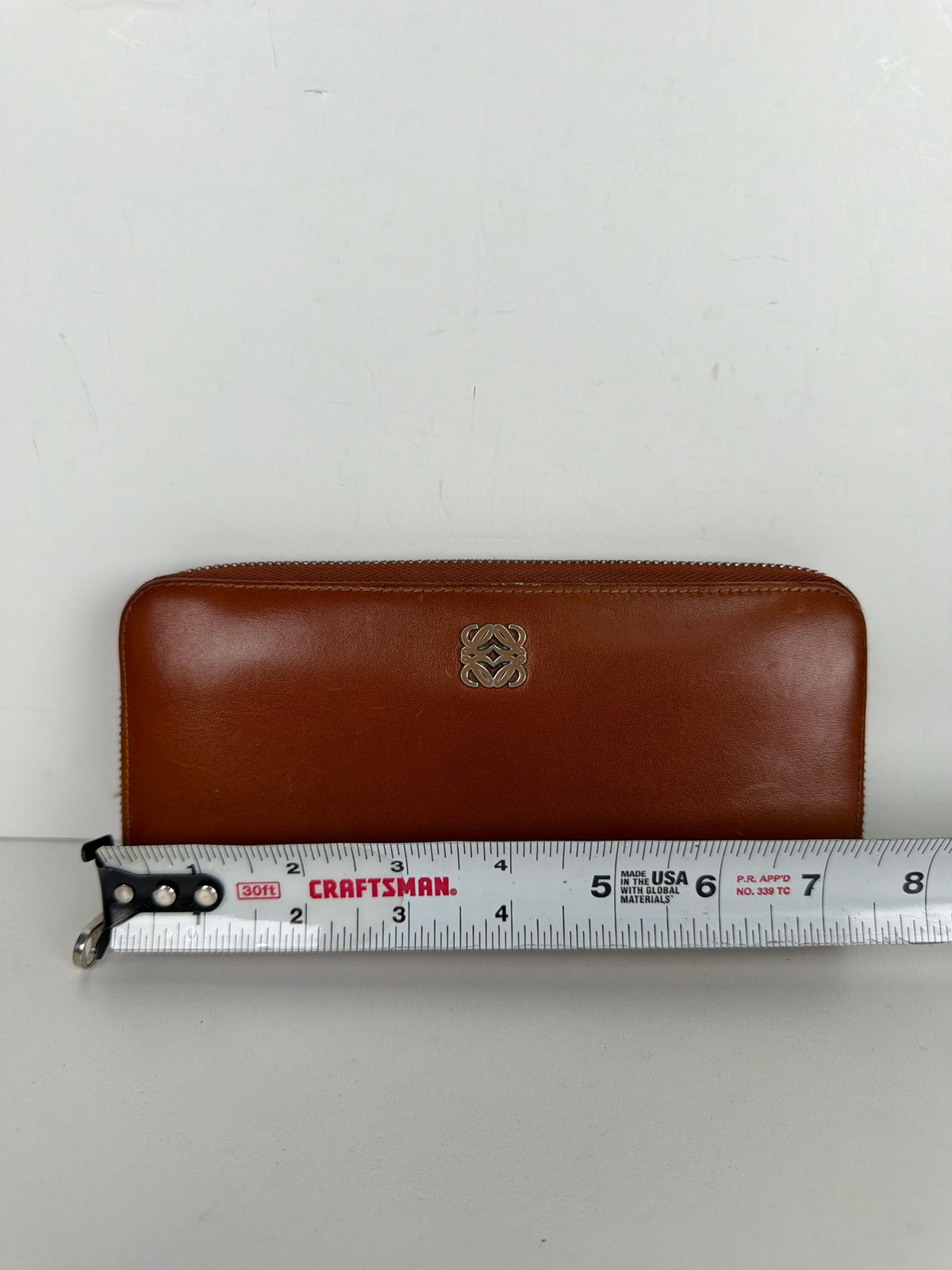 Loewe Zip-A round Long Wallet Loewe in Brown Leather K3