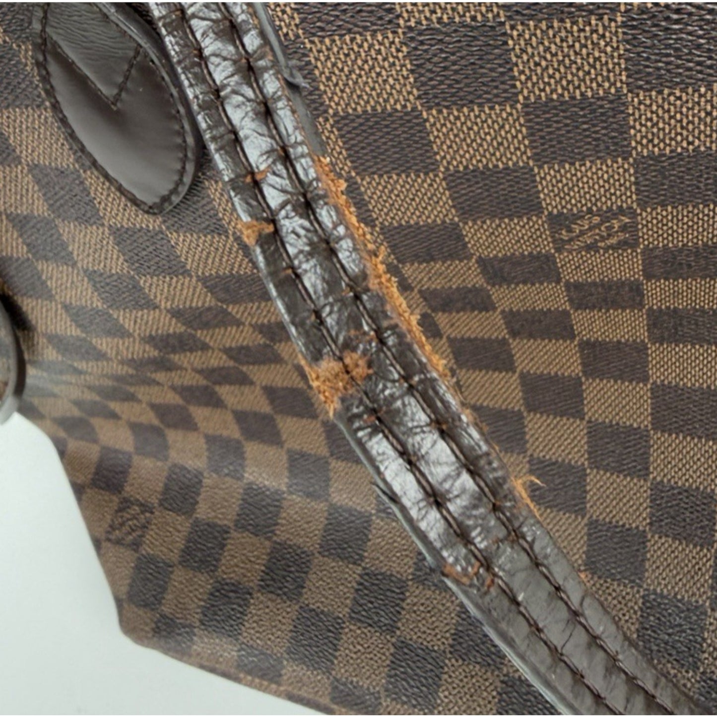 Louis Vuitton Neverfull MM Tote Bag in Damier Ebene Coated Canvas 2009 S-19