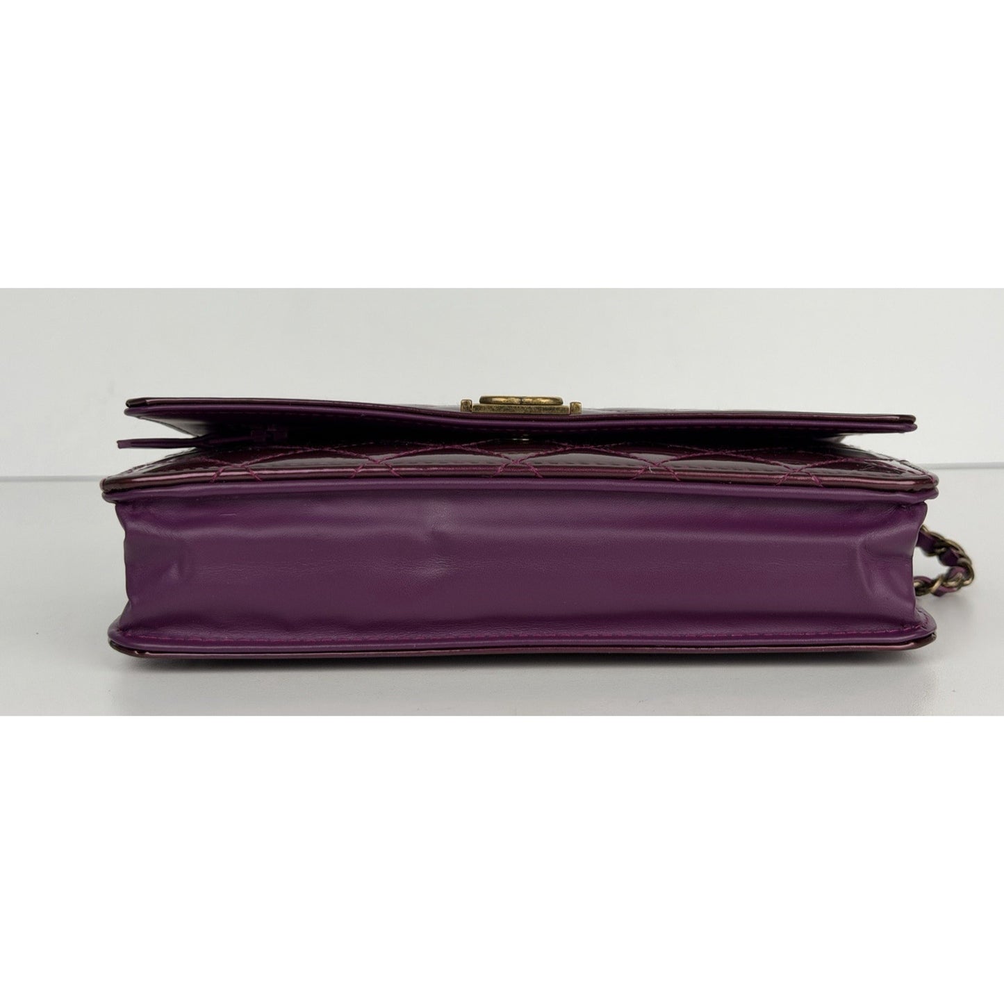 Chanel Boy Wallet on Chain Quilted Bag in Purple Patent Leather 2015-2016 E4