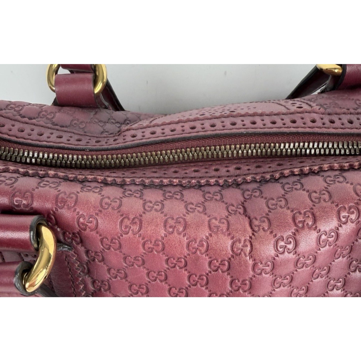 Gucci Duilio Brogue Boston Bag in Burgundy Microguccissima Embossed Leather S-16