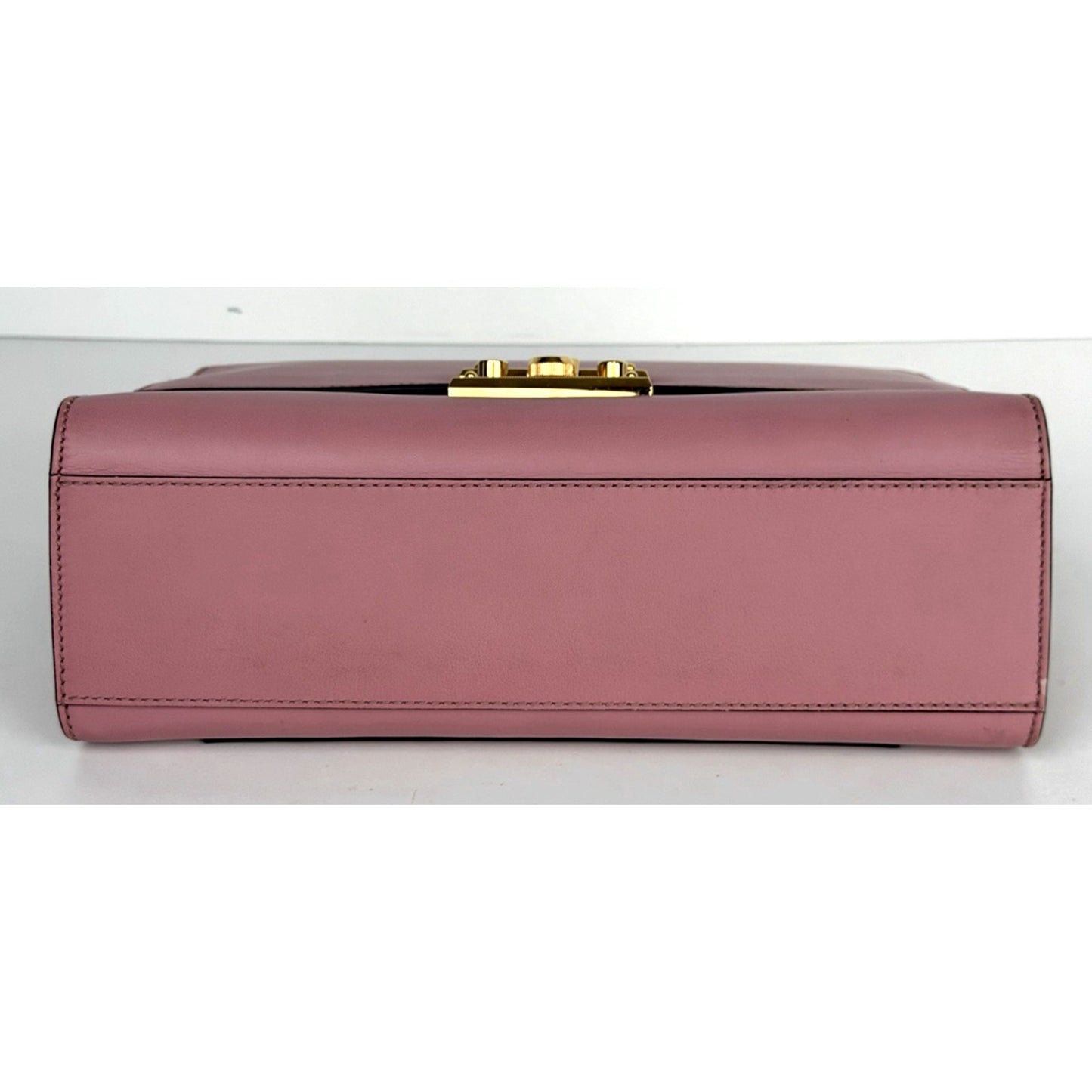 Gucci Padlock Shoulder Bag Medium Pink Calfskin Leather Gold-Tone Hardware S03