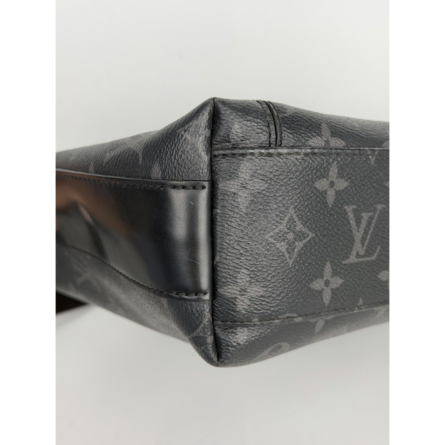 Louis Vuitton Odyssey Messenger Bag Monogram Eclipse PM 2019 S06