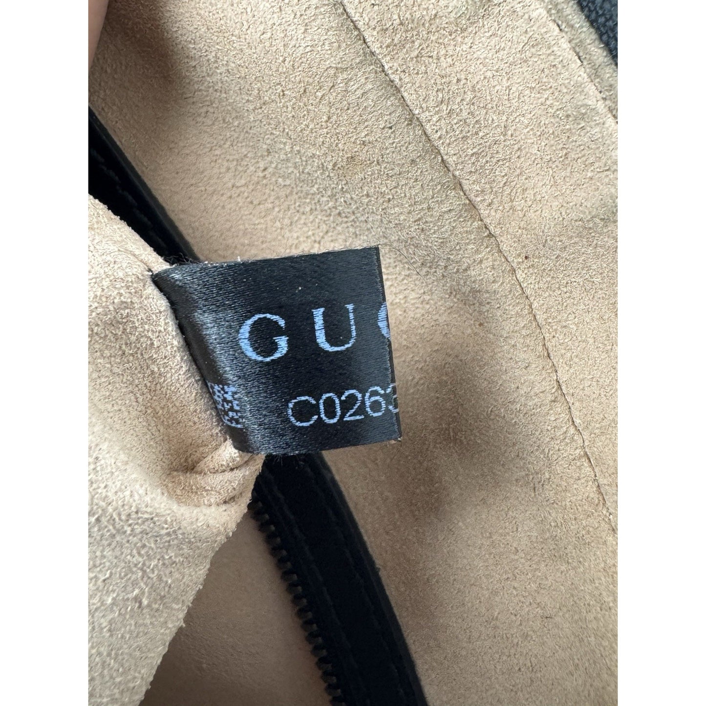 GUCCI Calfskin Matelasse Mens GG Marmont Belt Bag 80 32 Black C-2