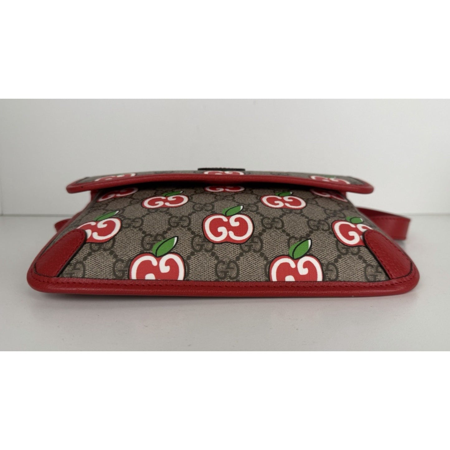 Gucci Apple Interlocking G Belt Bag in GG Supreme Monogram Coated Canvas S11