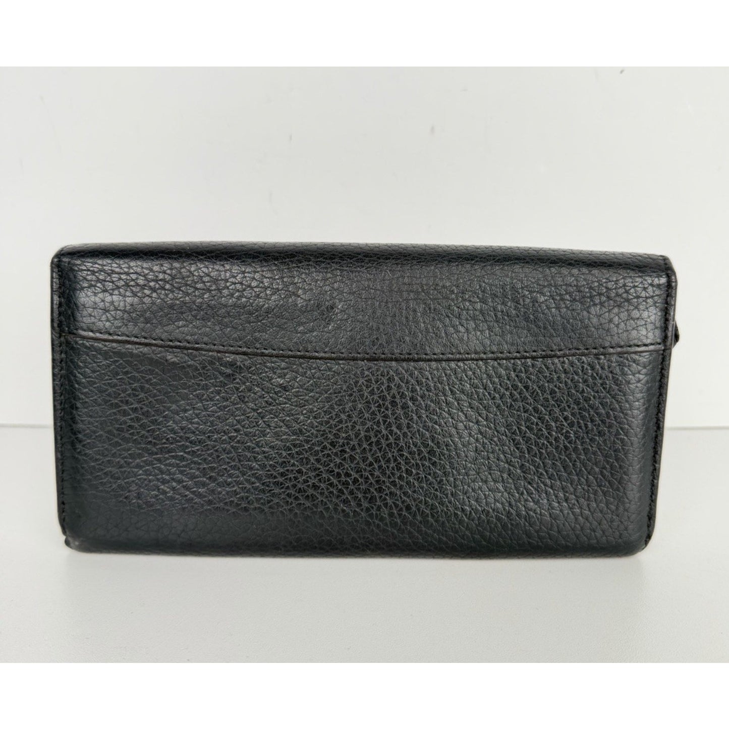 Louis Vuitton Capucines Wallet in Black Taurillon Leather 2019