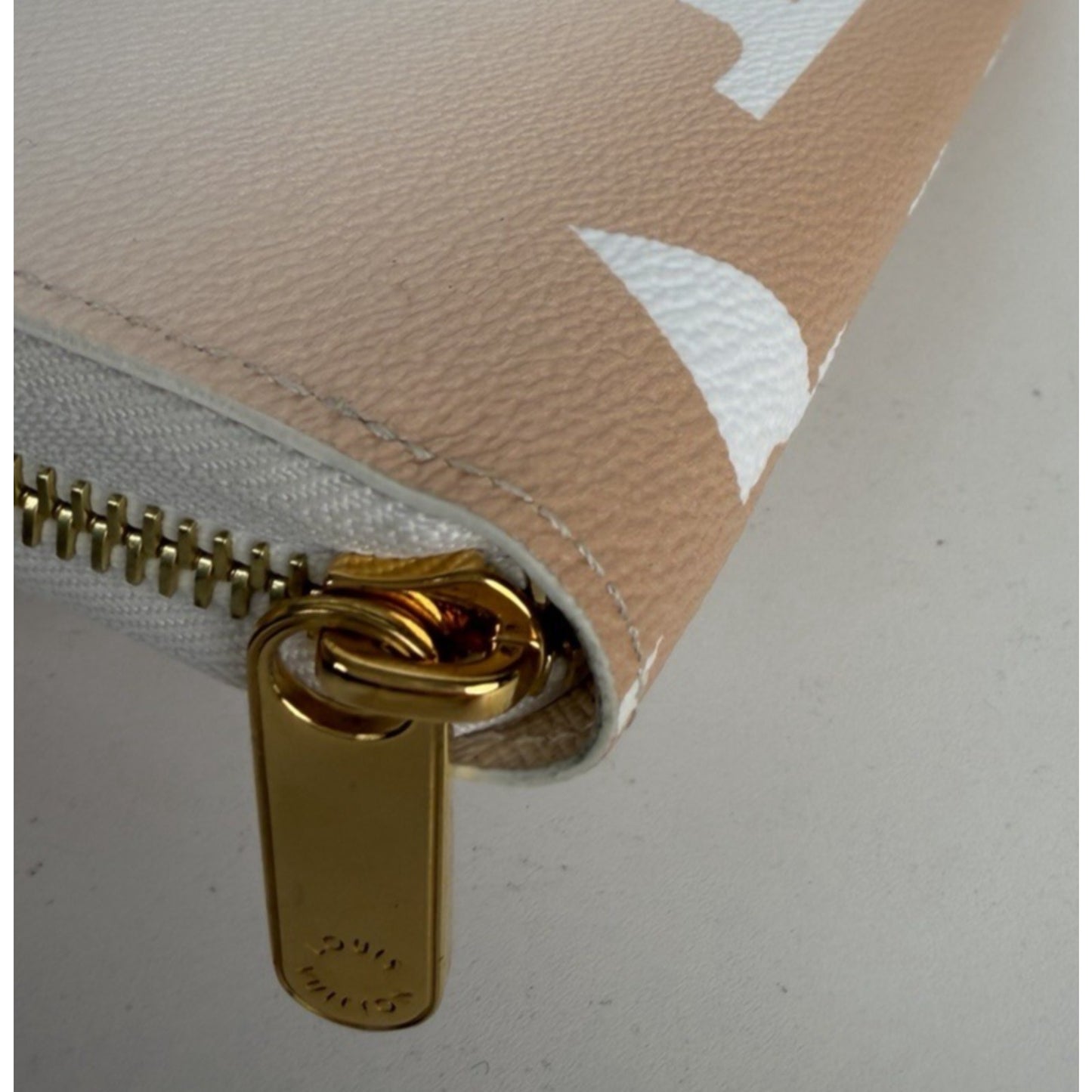 Louis Vuitton Zippy Wallet in LV Monogram Gradient Mist Brume Coated Canvas NFC