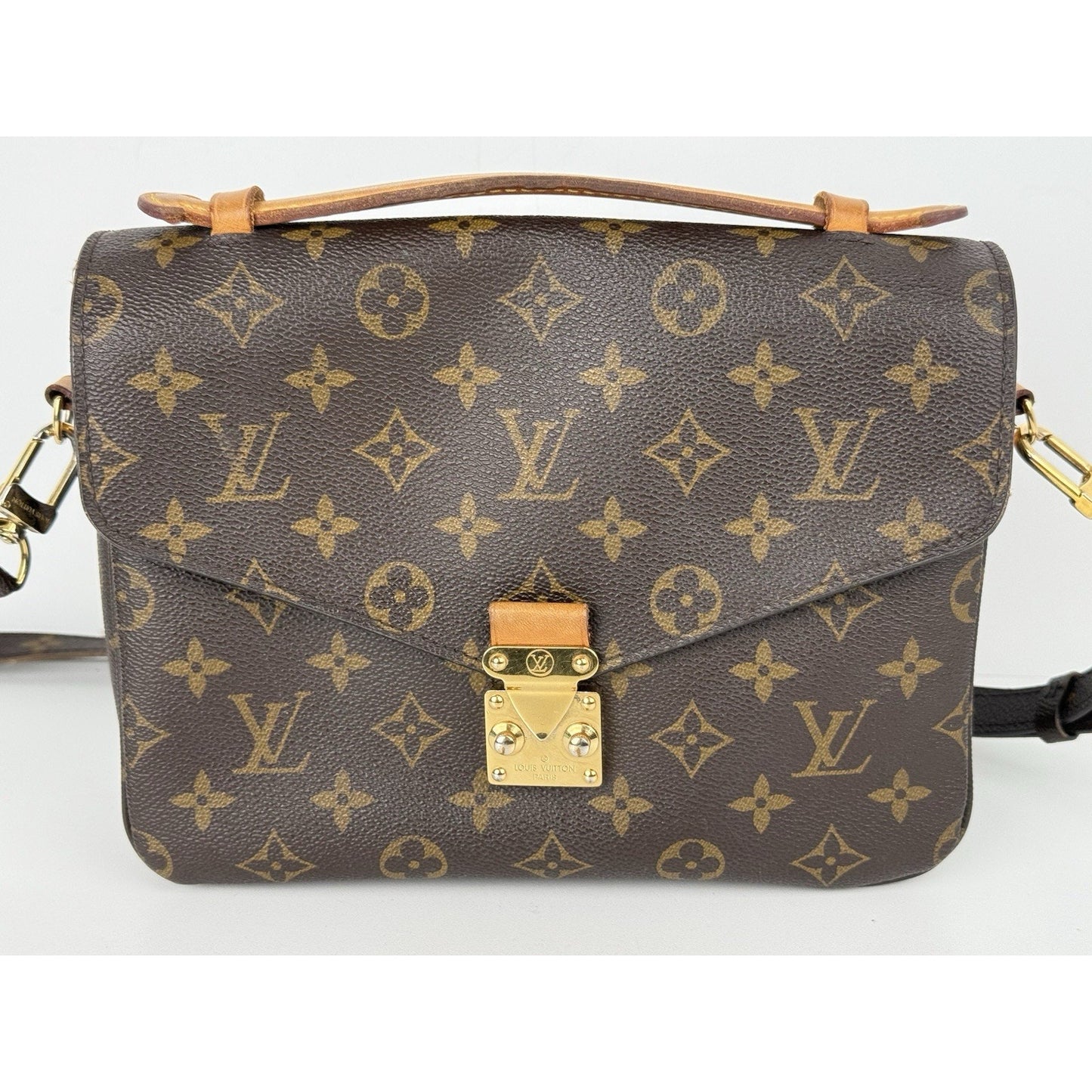 LOUIS VUITTON Pochette Metis Monogram Women's Shoulder Bag 2018 SD1158