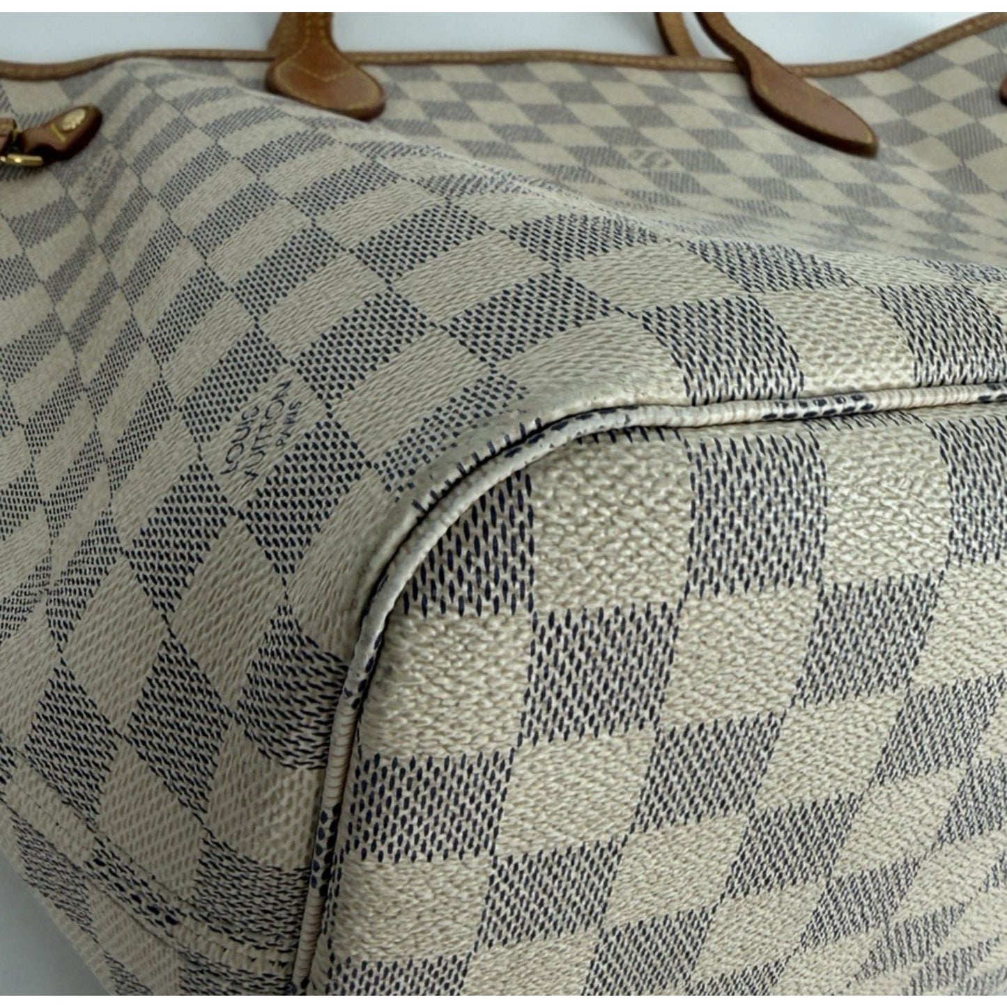 Louis Vuitton Neverfull MM Tote Bag in Damier Azur Coated Canvas NFC S