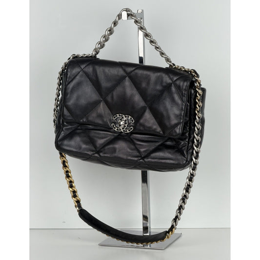 Chanel 19 Flap Maxi Bag in Black Lambskin Leather Two-Tone HW 2022 E8