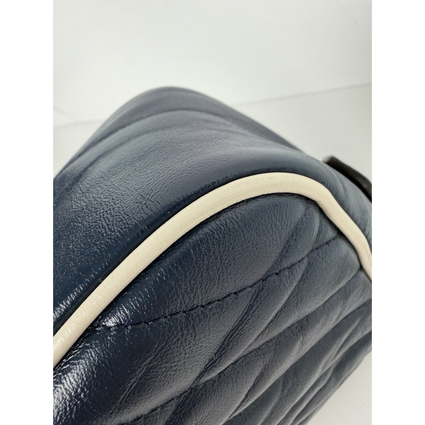 Gucci GG Marmont Small Shoulder Bag Diagonal Dark Blue Quilted Leather S17