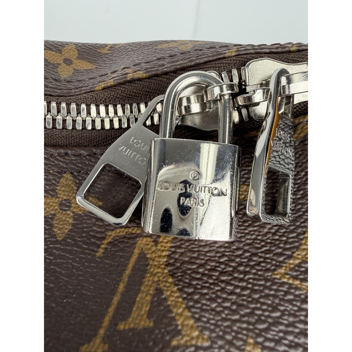 Louis Vuitton Keepall Bandouliere 50 Duffle Bag in Brown Coated Canvas NFC E-1