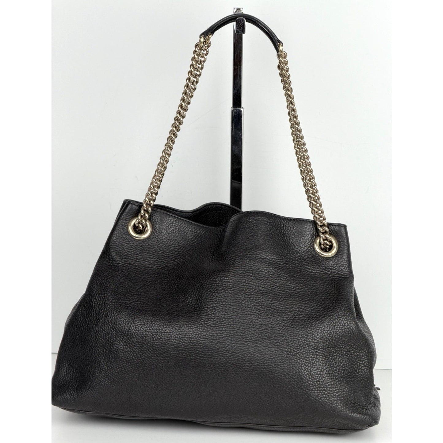 Gucci Soho Chain Shoulder Medium Bag in Black Pebbled Leather with Tassel S-06