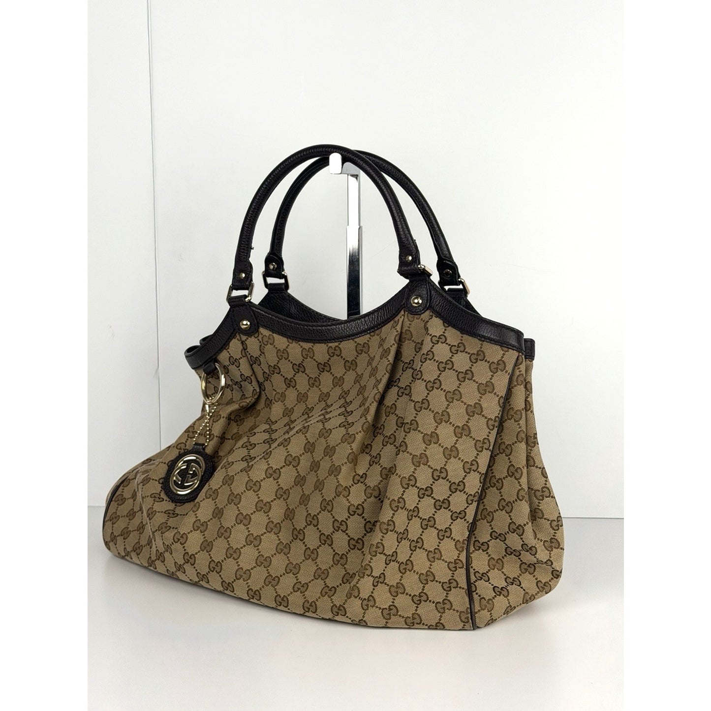 Gucci Sukey Tote Handbag Large in Brown GG Monogram Canvas with Magnetic Snap S