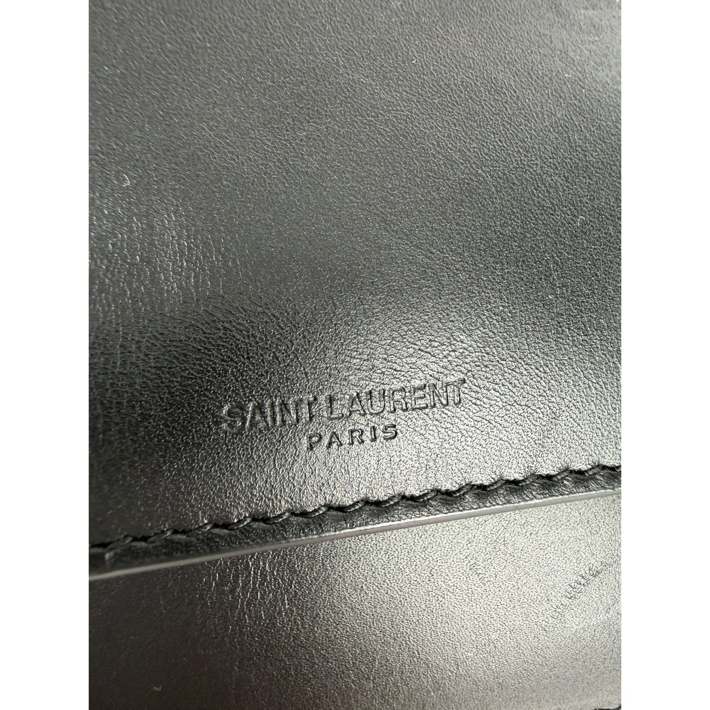 Saint Laurent Betty Shoulder Bag Small in Black Leather with a Chain Strap S13