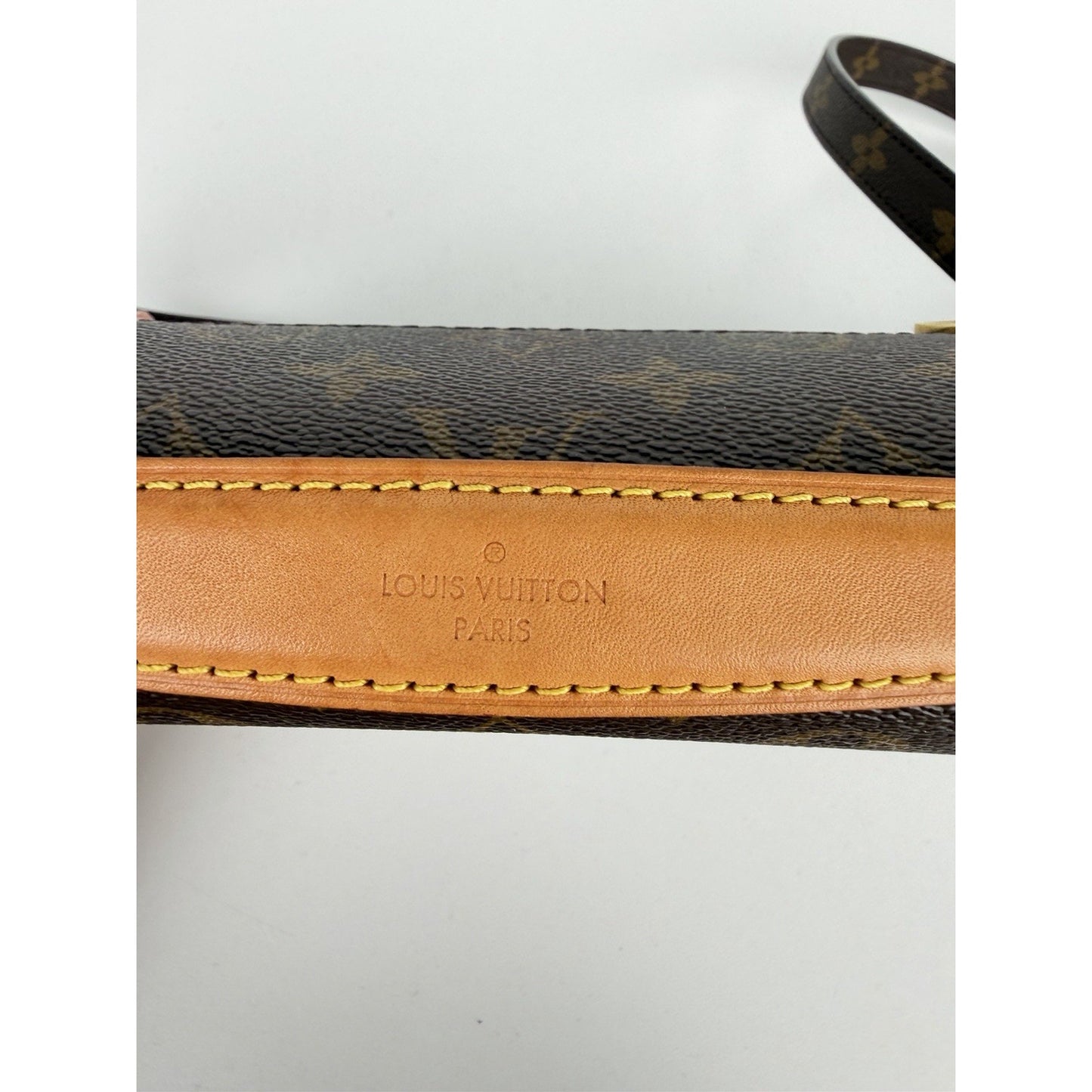 Louis Vuitton Monogram Pochette Metis Shoulder Bag NFC D-4