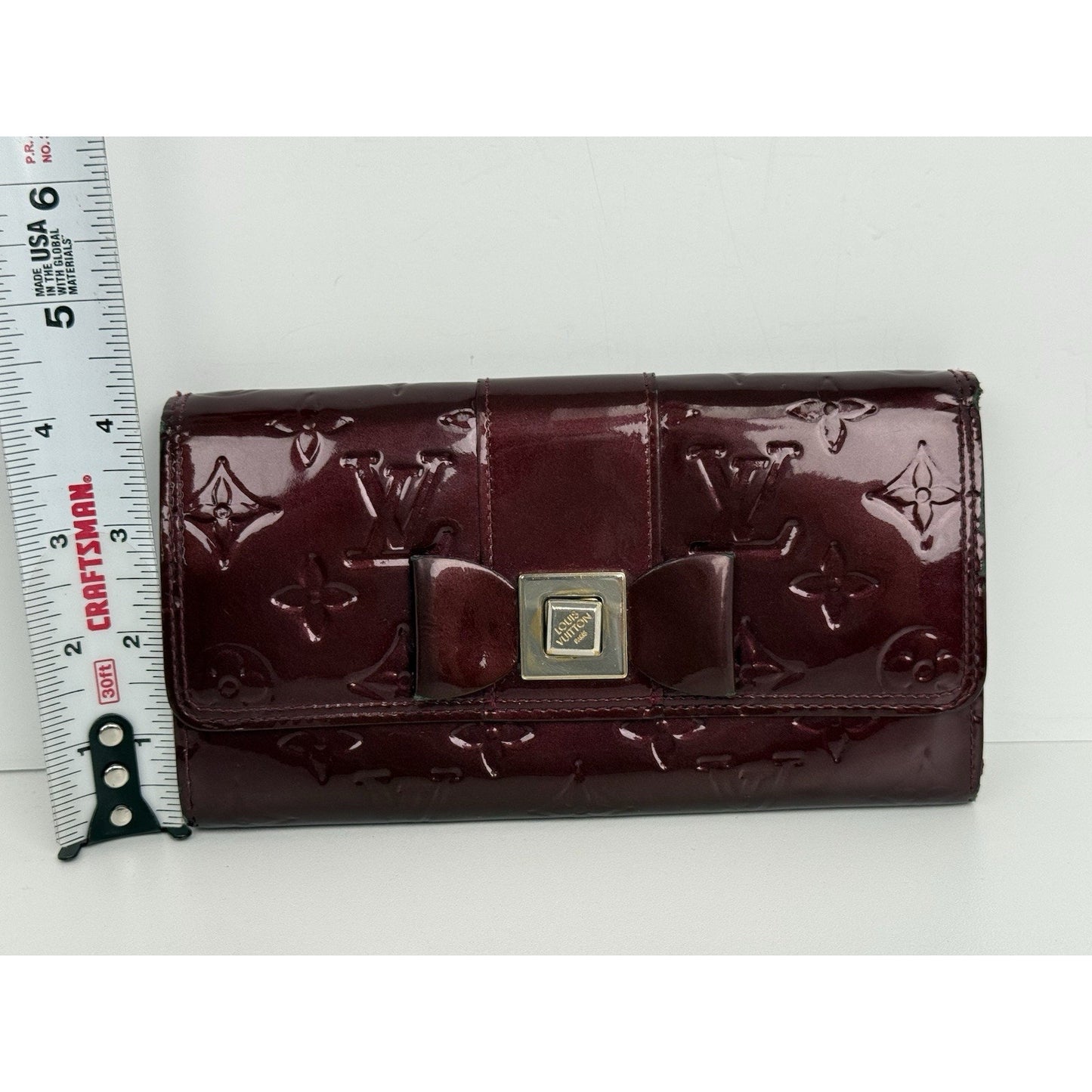 Louis Vuitton Monogram Vernis Sarah Noeud Bow Flap Wallet Rouge Fauviste