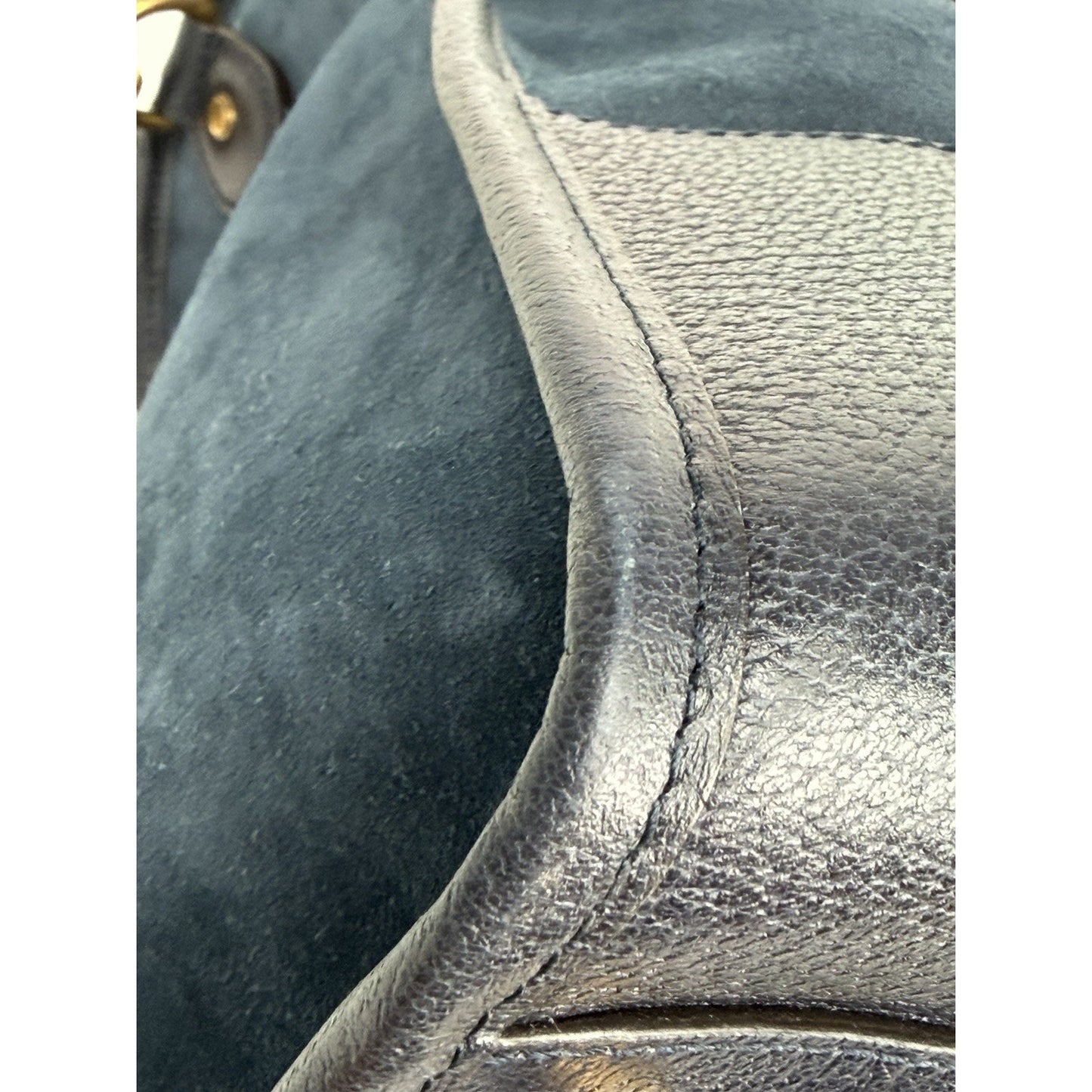 Gucci Neo Vintage Duffle Bag Medium in Dark Blue Suede With Leather Trim