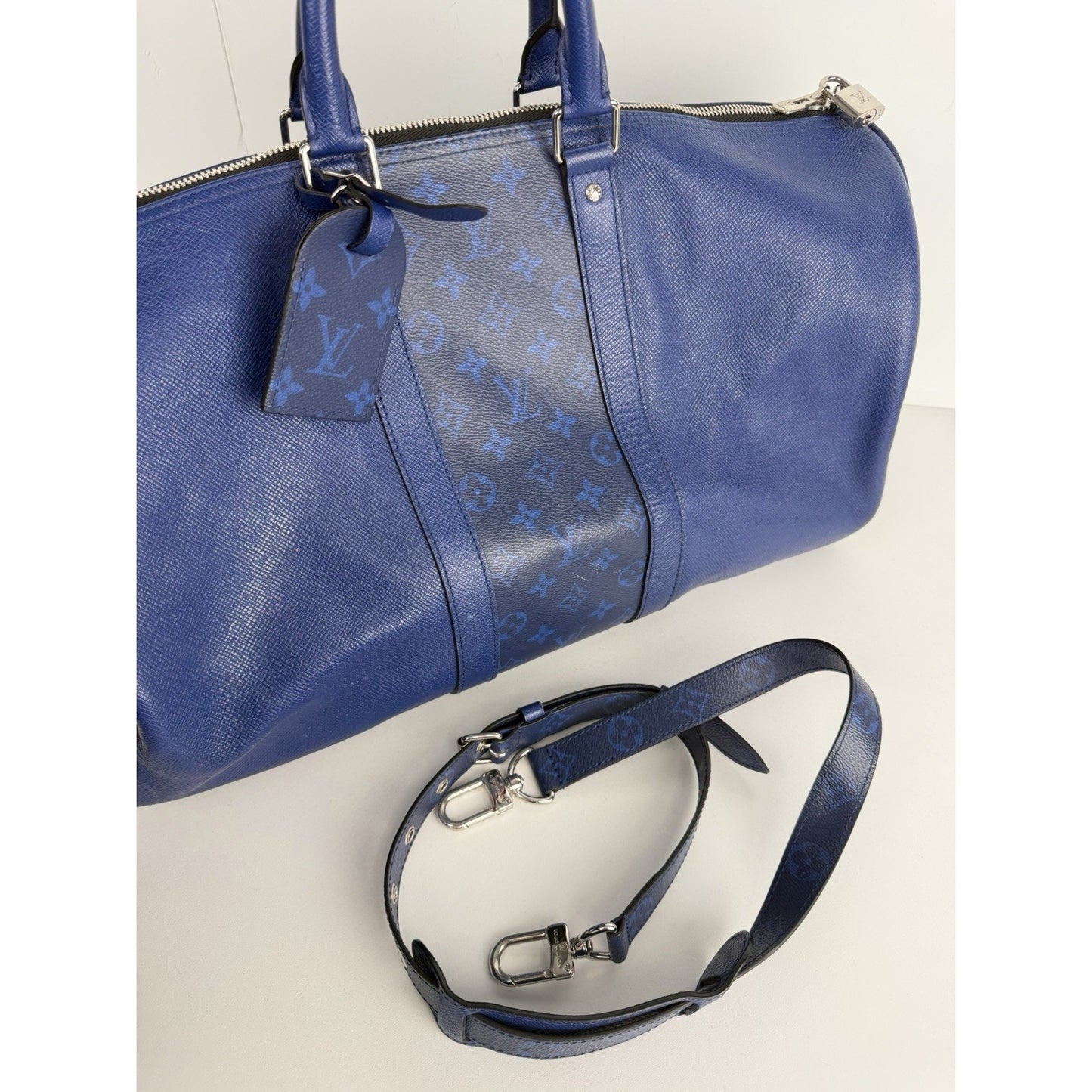 Louis Vuitton Pacific Keepall 50 Bag in Blue Taiga Leather & LV Monogram NFC S