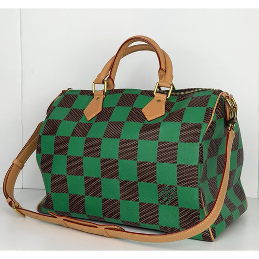 Louis Vuitton Speedy Bandouliere 40 Handbag in Green Damier Microchipped