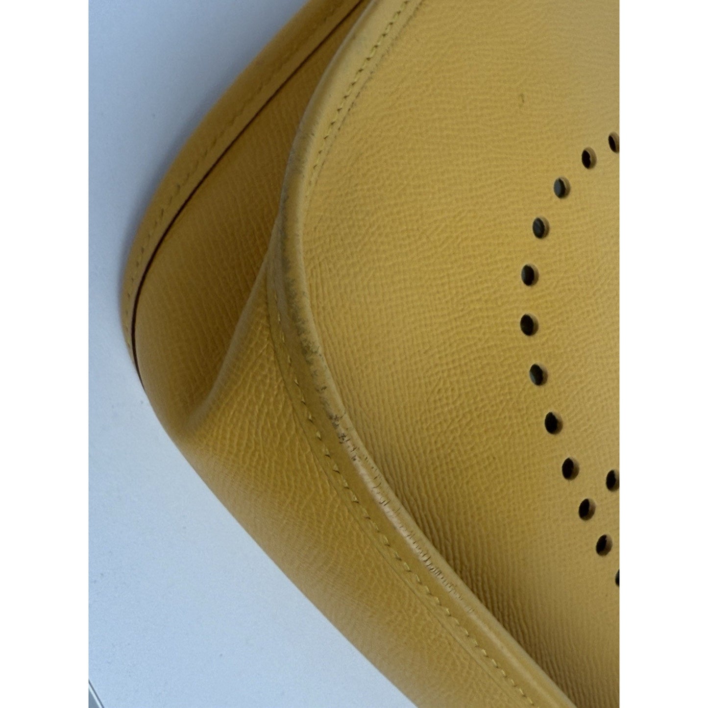 Hermès Evelyne Petit Modèle (PM) Yellow/Mustard Women's Crossbody Bag