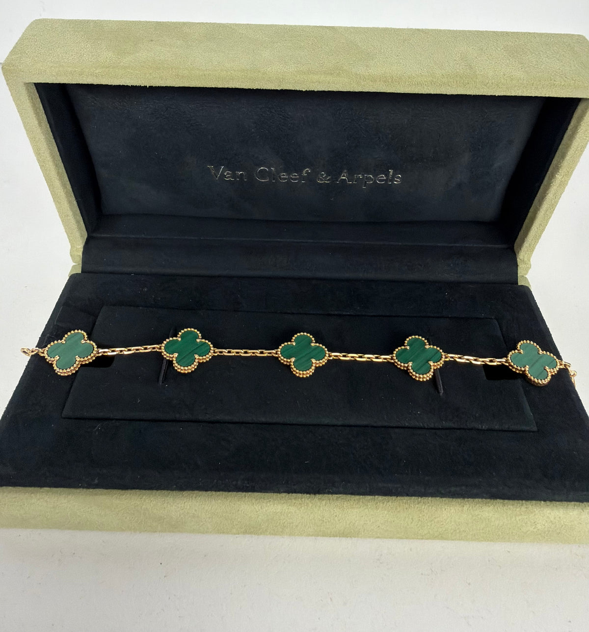 Van Cleef & Arpels Vintage Alhambra Bracelet 5 Motifs in 18K Yellow Gold Green Malachite Clover Motifs
