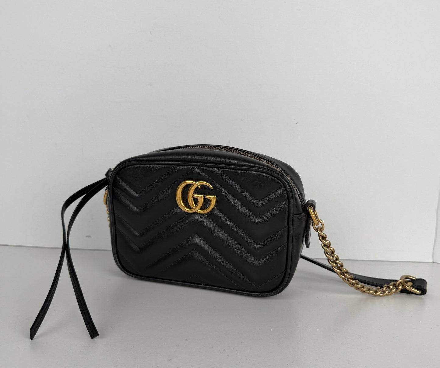 Gucci GG Marmont Mini Camera Bag in Black Chevron-Quilted Calfskin Leather S-17