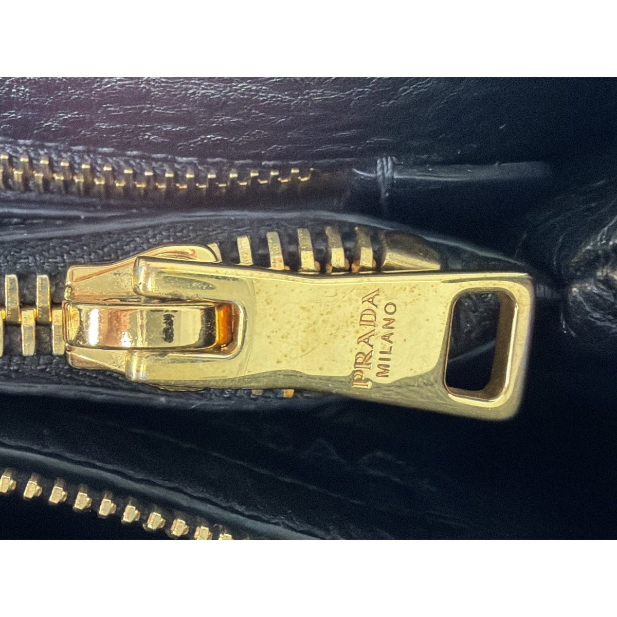 Prada Vitello Daino Medium Top Handle Bag in Black Leather Gold-Tone Hardware E6