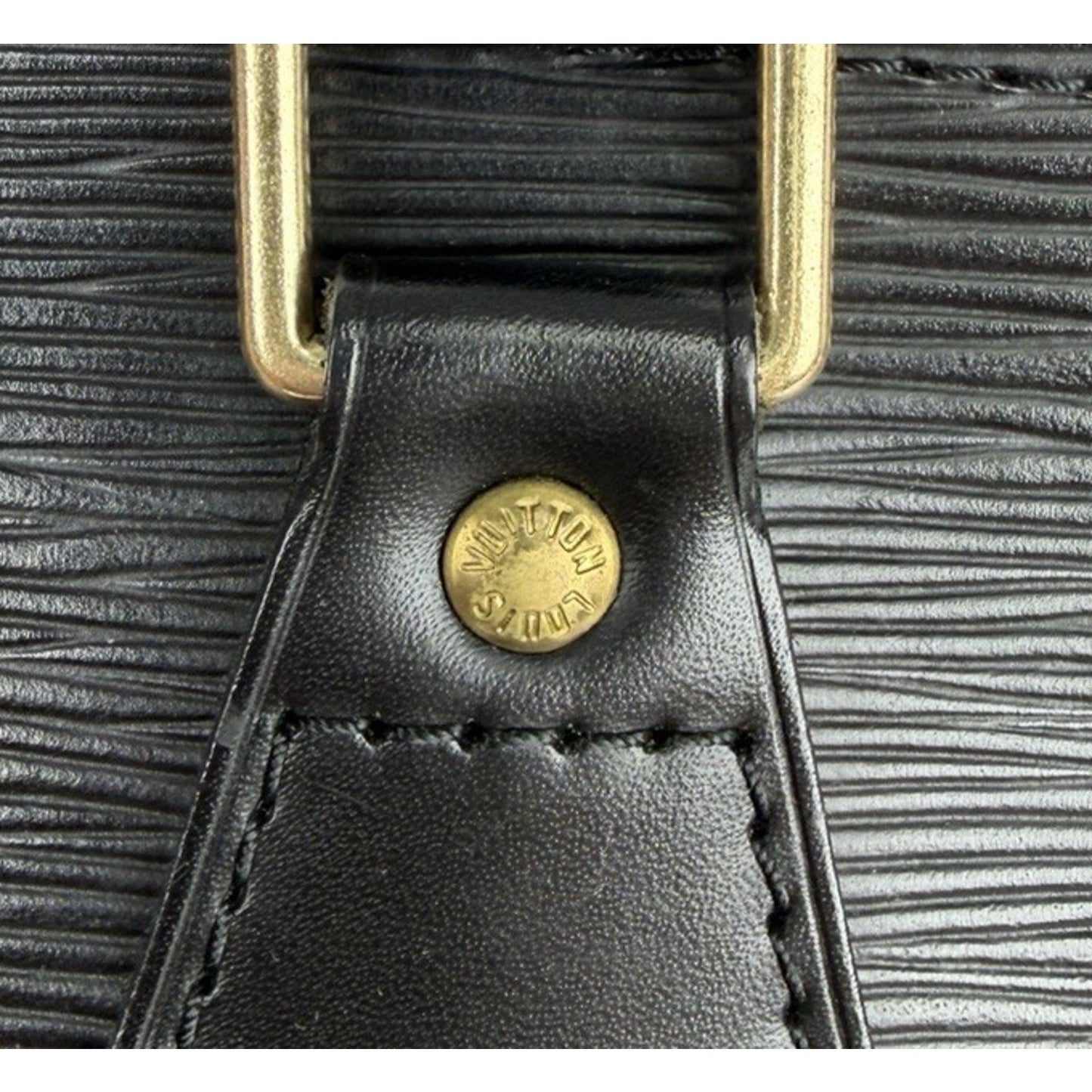 Louis Vuitton Alma PM Handbag in Black Epi Leather Vintage 1997 S