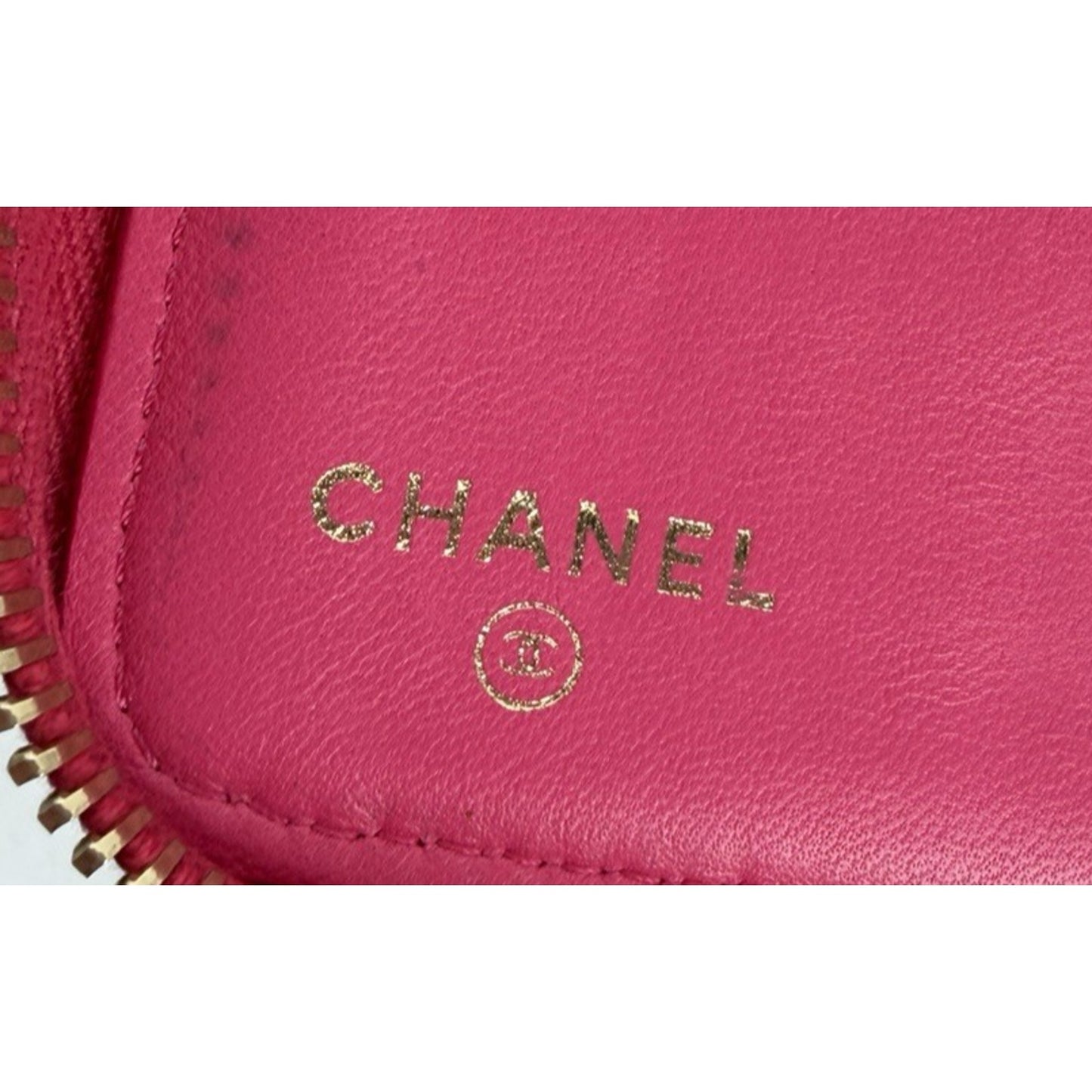 Chanel Quilted Leather Wallet in Raspberry Pink CC Logo 2016 K3