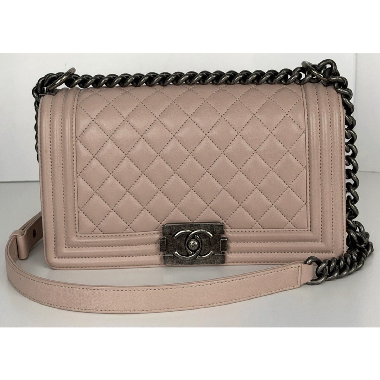 Chanel Medium Quilted Leather Boy Bag in Light Pink F1