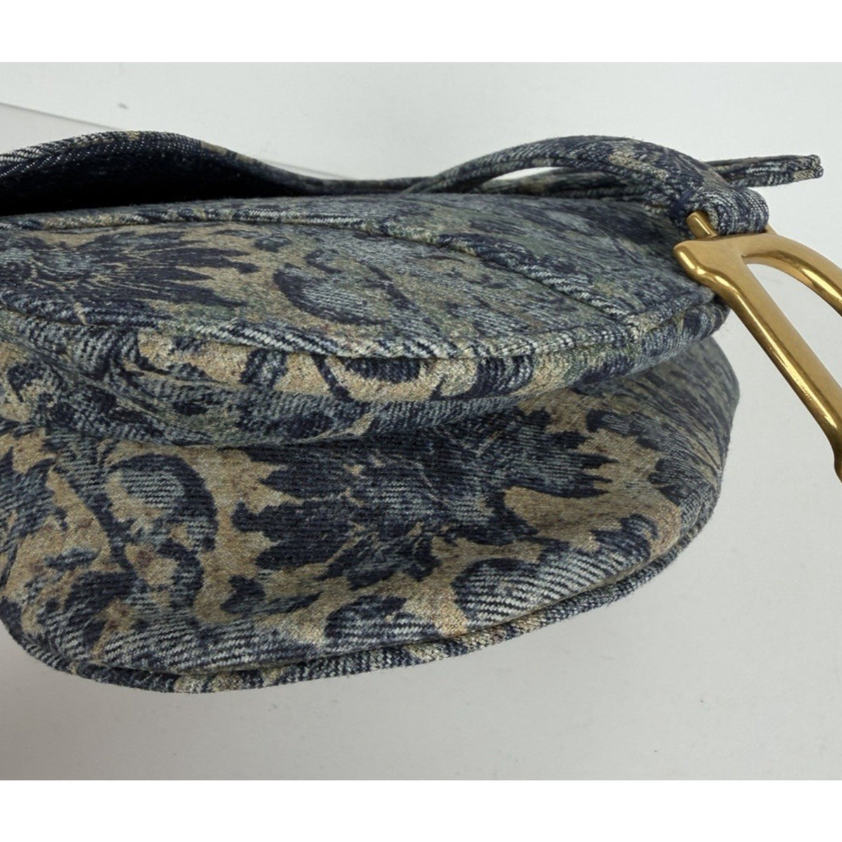 Christian Dior Medium Saddle Bag in Floral Denim Brocade Gold-Tone HW 2022 D4