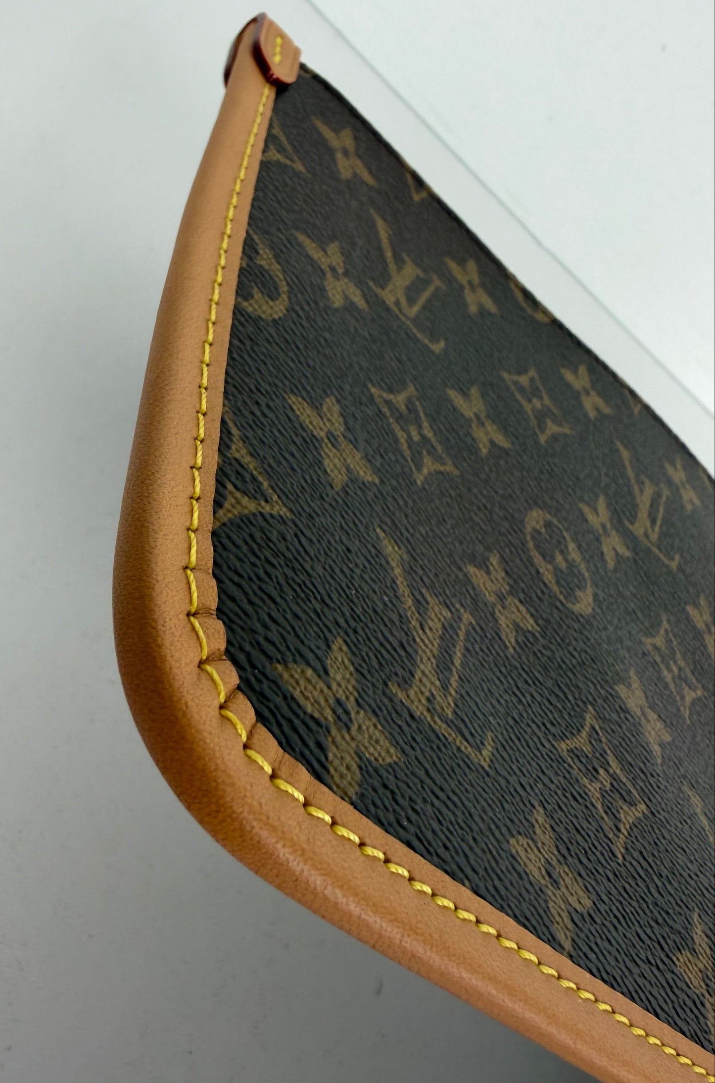 Louis Vuitton CarryAll MM Pochette Bag in Brown LV Monogram Coated Canvas YK-1