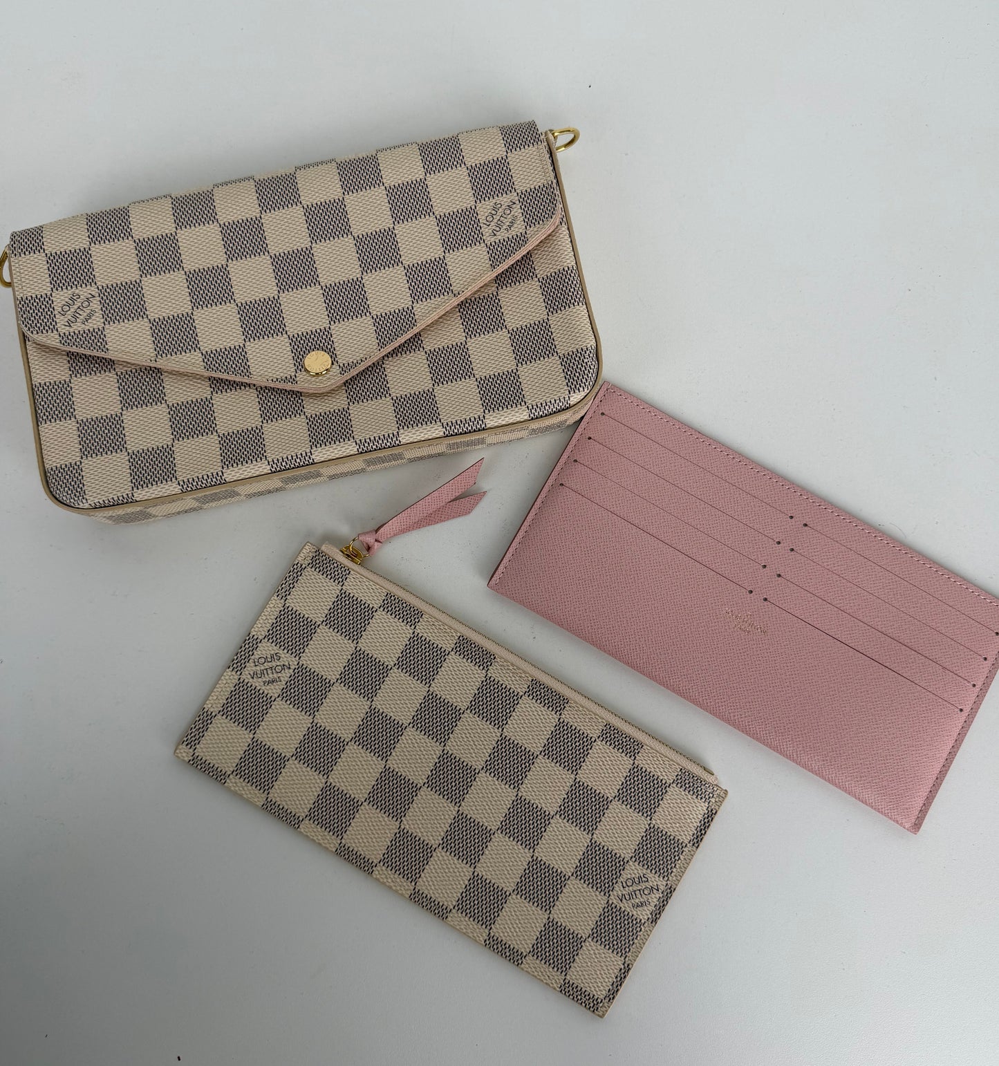 Louis Vuitton Felicie Pochette Bag in Damier Azur Coated Canvas 2019 S-06