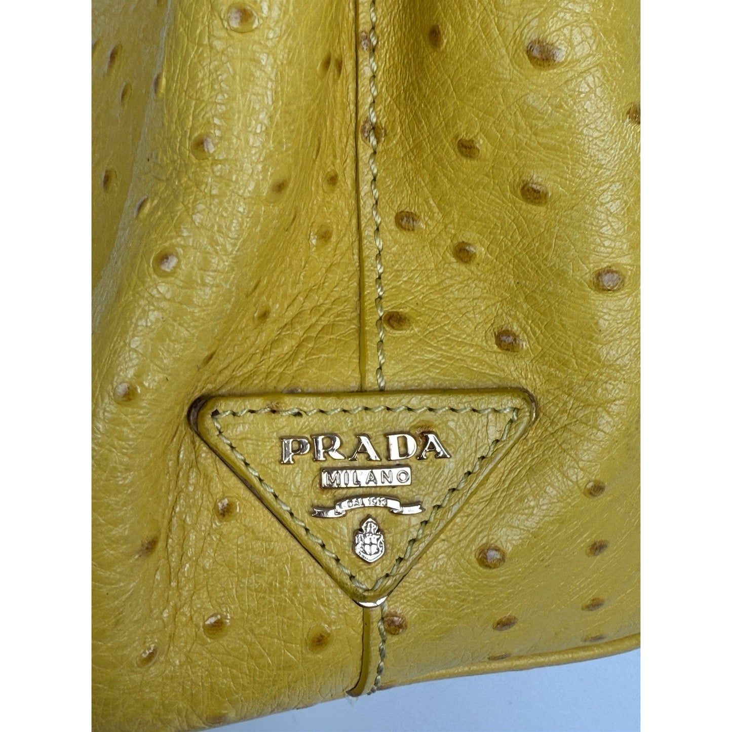 Prada Struzzo Lux Medium Galleria Double-Zip Tote in Mustard Yellow Ostrich Leater