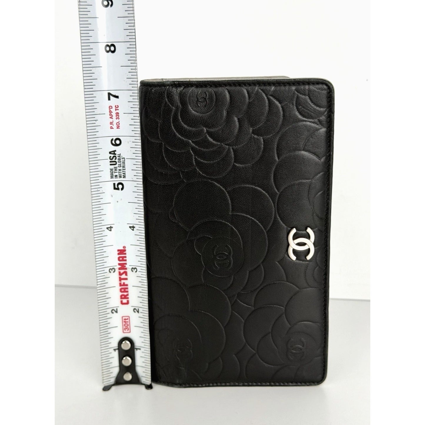 Chanel Camellia Bifold Long Wallet in Black Embossed Lambskin Leather 2010-2011